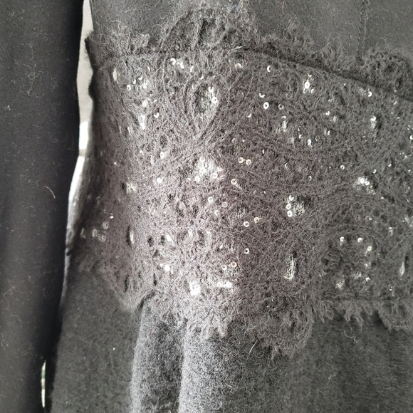 Philosophy di Alberta Ferretti | Coat and Dress Set with Lace and Sequin Details - Picture 6 of 16